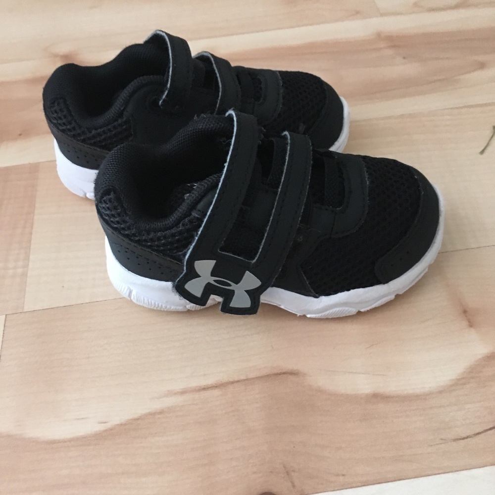 Boys Under Armour  shoes